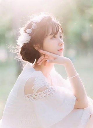 小说主角叫潇琰艾薇